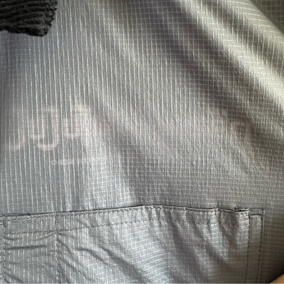 NWT 100 Thieves x Jujutsu Kaisen Gray Black Jacket size XXL Unisex - Picture 8 of 12